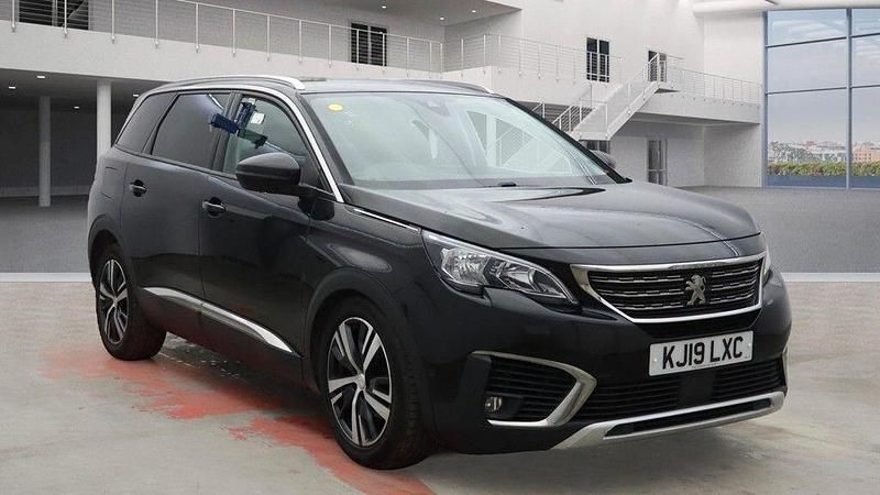 Black Used 2019 Peugeot 5008 Allure Hatchback | £13,490 (Fair price) - Image 1/4