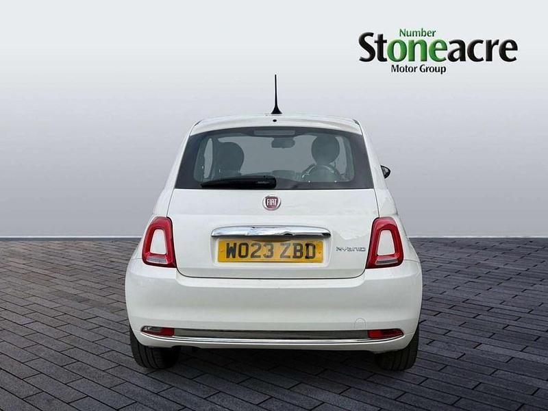 Used Fiat 500 70 HP (51 kW) 2023 White Hatchback