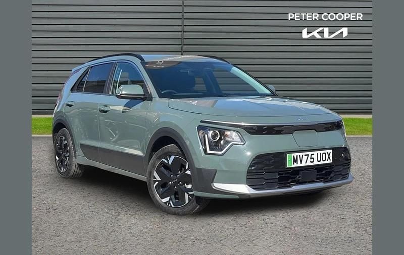 Used Kia e-Niro 150 kW (204 HP) 2025 Green SUV