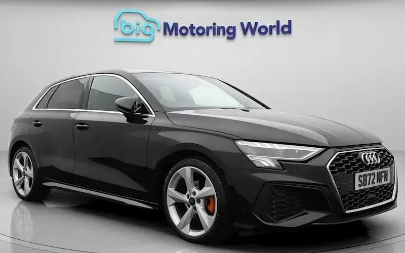 Second-hand Audi A3 Sportback S-Line 110 CP (80 kW) 2023 Hatchback