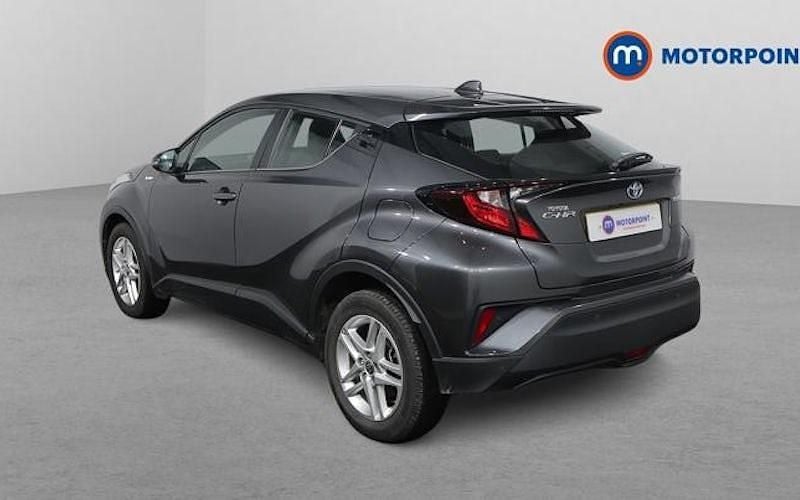 Used Toyota C-HR 122 HP (89 kW) 2023 SUV