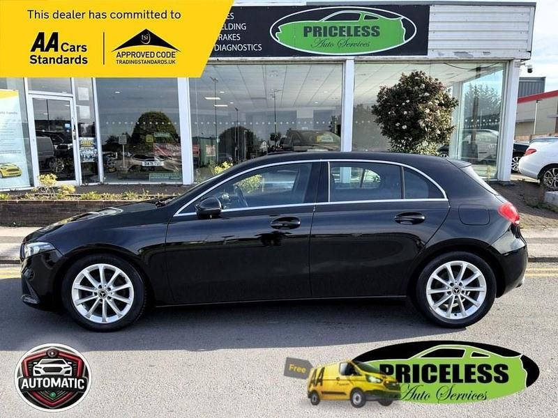 Used Mercedes A180 116 HP (85 kW) 2019 Black Hatchback
