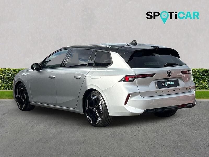 Used Vauxhall Astra GSe 222 HP (163 kW) 2023 Grey Estate