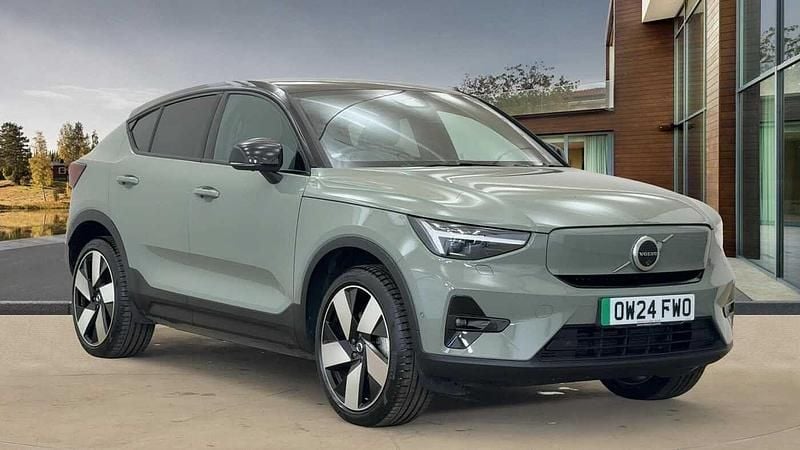 Green Used 2024 Volvo EC40 Ultra SUV | £34,000 - Image 1/4