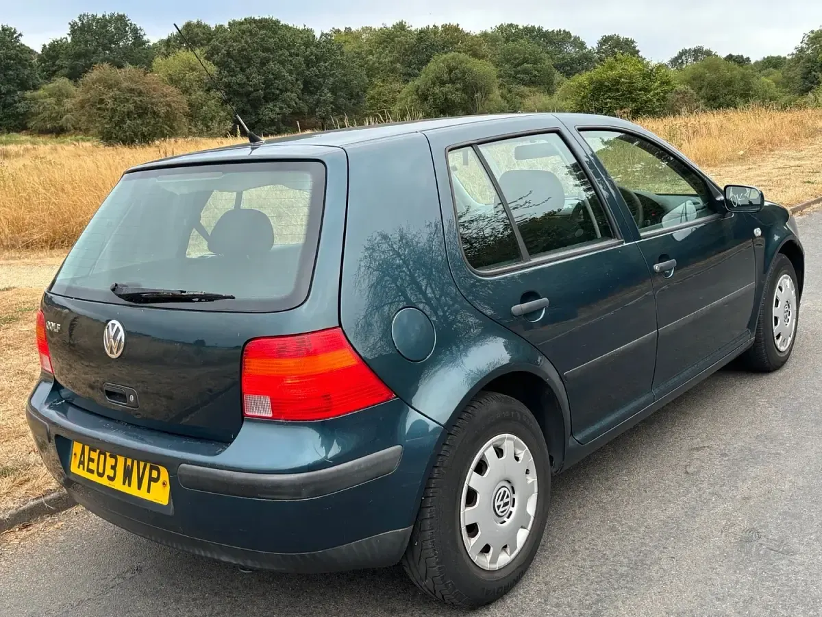 Used VW Golf IV 2003 Green Hatchback
