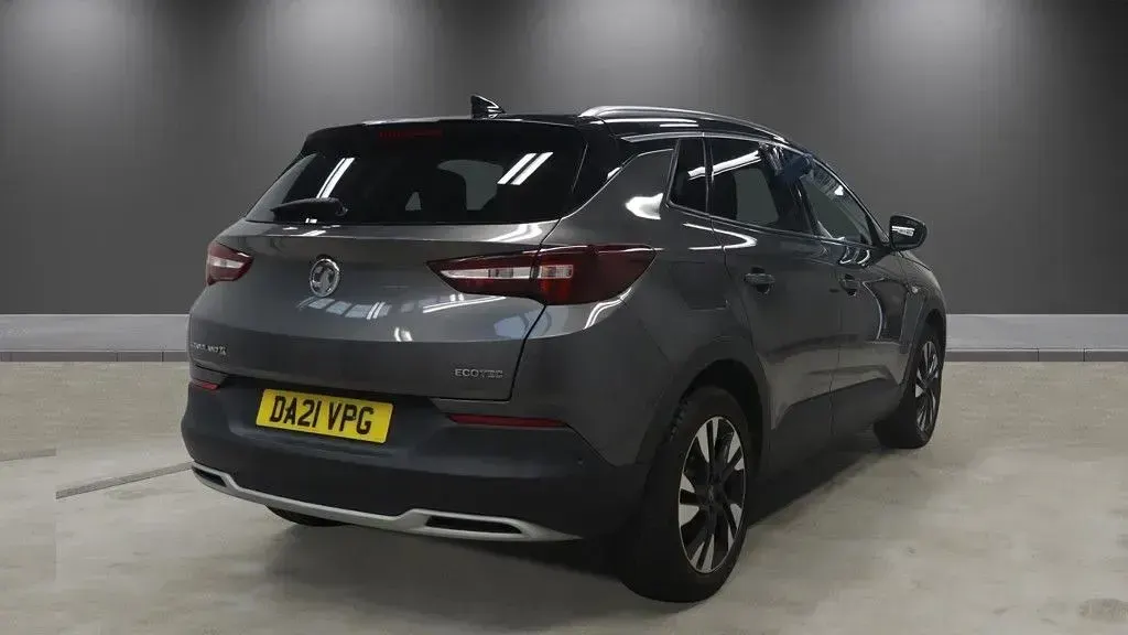 Used Vauxhall Grandland X Edition 130 HP (95 kW) 2021 Grey SUV