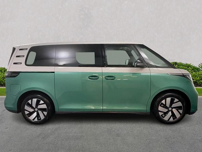 Used VW ID. Buzz Pro 210 kW (286 HP) 2025 White MPV