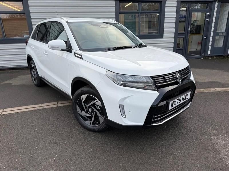 White New 2025 Suzuki Vitara Hatchback | £23,495 (Fair price) - Image 1/4