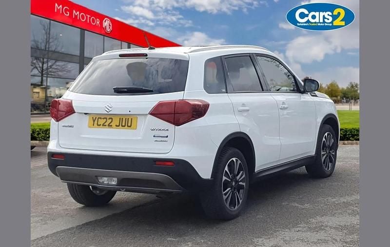 Used Suzuki Vitara SZ5 129 HP (94 kW) 2022 White SUV