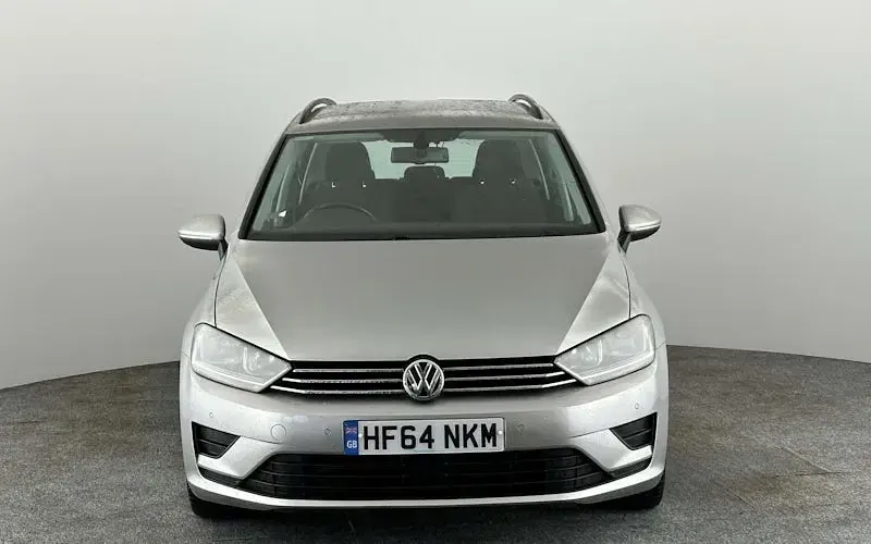 Used VW Golf VII SE 125 HP (91 kW) 2017 Hatchback