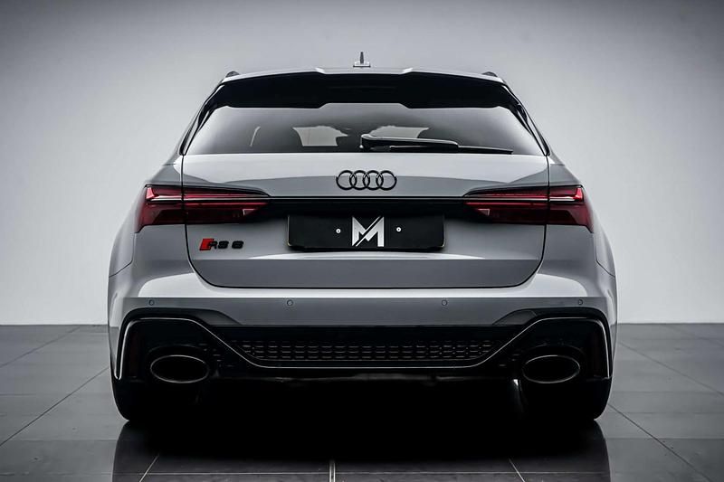 Begagnad Audi RS6 Premium 2020 Grå Kombi