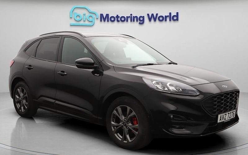 Used 2023 Ford Kuga ST-Line SUV | £21,200 (Good price) - Image 1/4