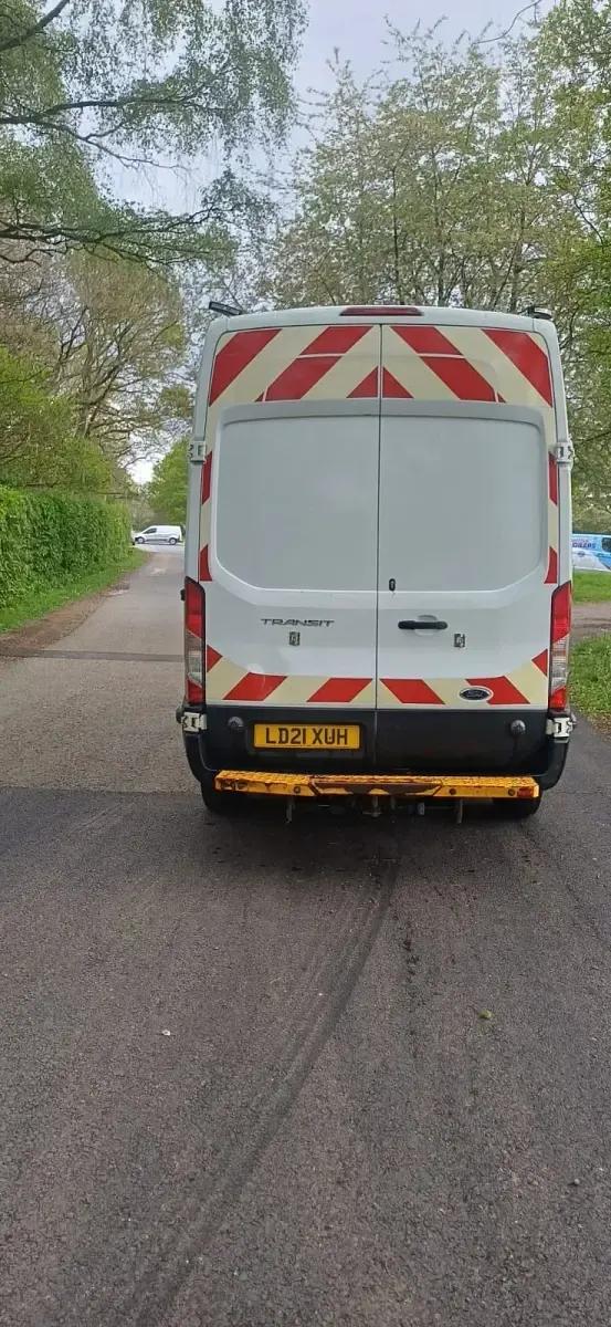 Usado Ford Transit 2021 Branco Monovolume