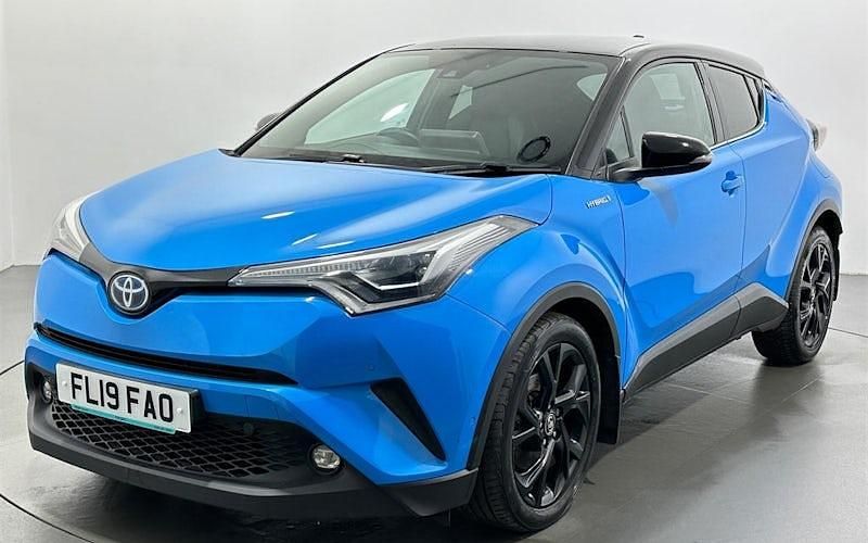 Used Toyota C-HR 122 HP (89 kW) 2019 Blue/black SUV
