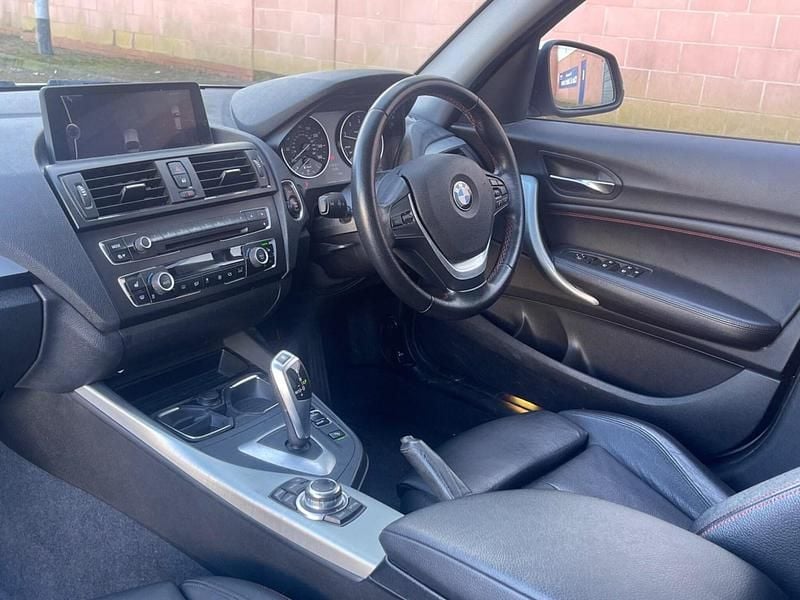 Used BMW 118 Sport Line 2012 Silver Hatchback