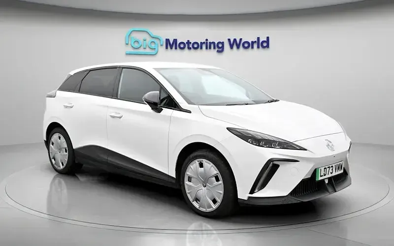 Usado MG MG4 EV Trophy 150 kW (204 HP) 2025 Citadino