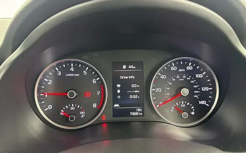 Used Kia Stonic 101 HP (74 kW) 2022 Grey SUV
