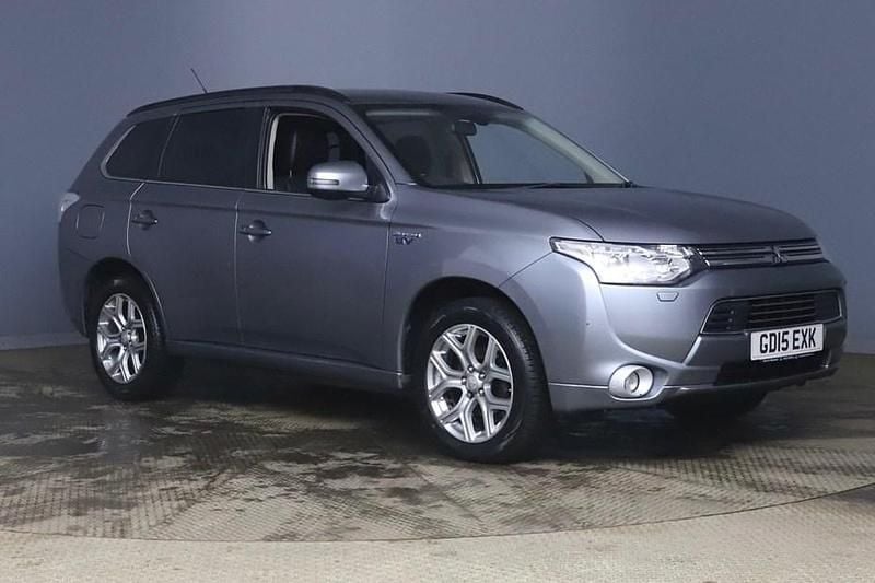 Used Mitsubishi Outlander P-HEV 2015