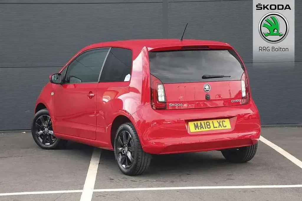 Used Skoda Citigo Colour Edition 58 HP (42 kW) 2018 Red Hatchback