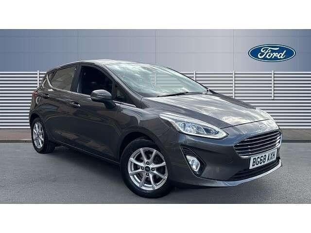 Grey Used 2018 Ford Fiesta Zetec Hatchback | £8,627 (Fair price) - Image 1/4