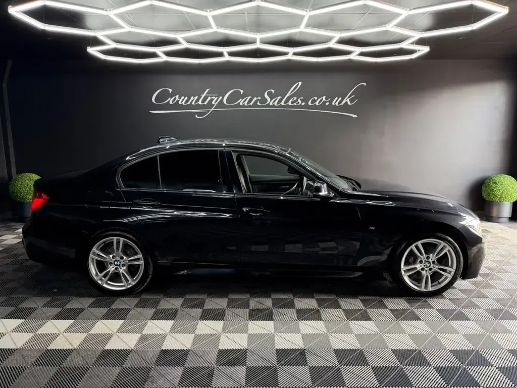Used BMW 318 M Sport 143 HP (105 kW) 2013 Black Sedan