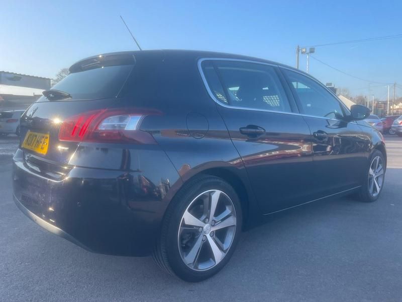 Used Peugeot 308 Allure 130 HP (95 kW) 2017 Blue Hatchback