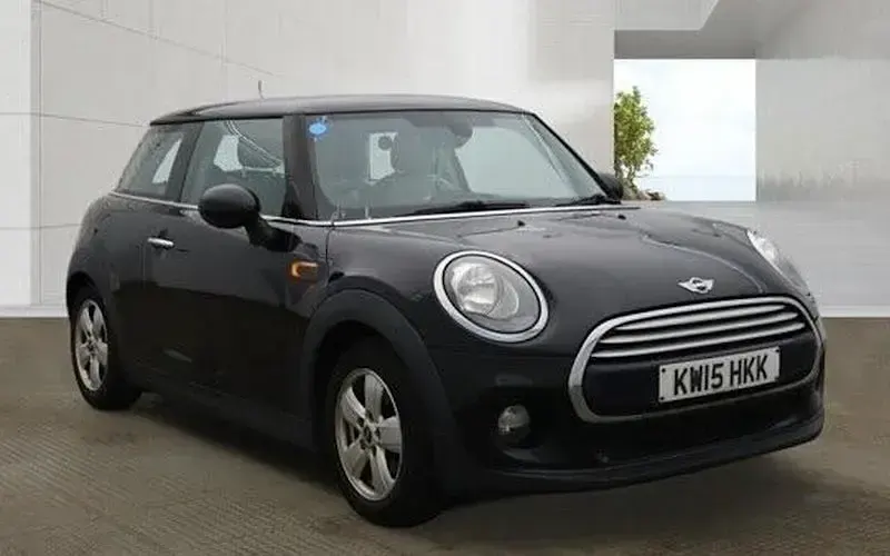 Used Mini Cooper Hatch 136 HP (100 kW) 2015 Hatchback