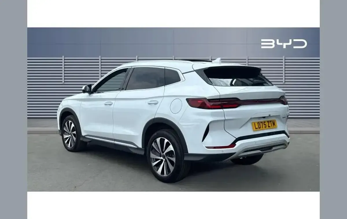 Used BYD Seal U Comfort 218 HP (160 kW) 2025 White SUV
