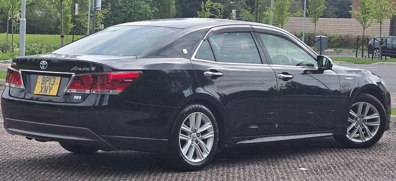 Used Toyota Crown 2025 Black Sedan