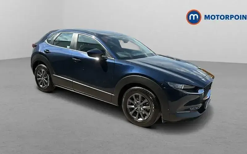 Käytetty Mazda CX-30 Center-Line 140 HP (102 kW) 2025 Katumaasturi