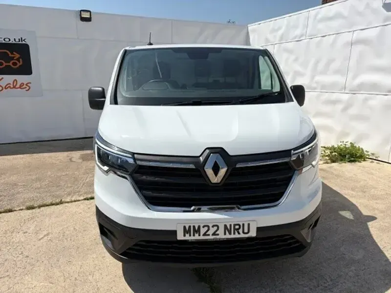 Used Renault Trafic Business 130 HP (95 kW) 2022 White