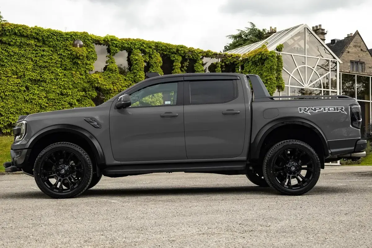 Used Ford Ranger Raptor 288 HP (211 kW) 2024 Grey Pickup