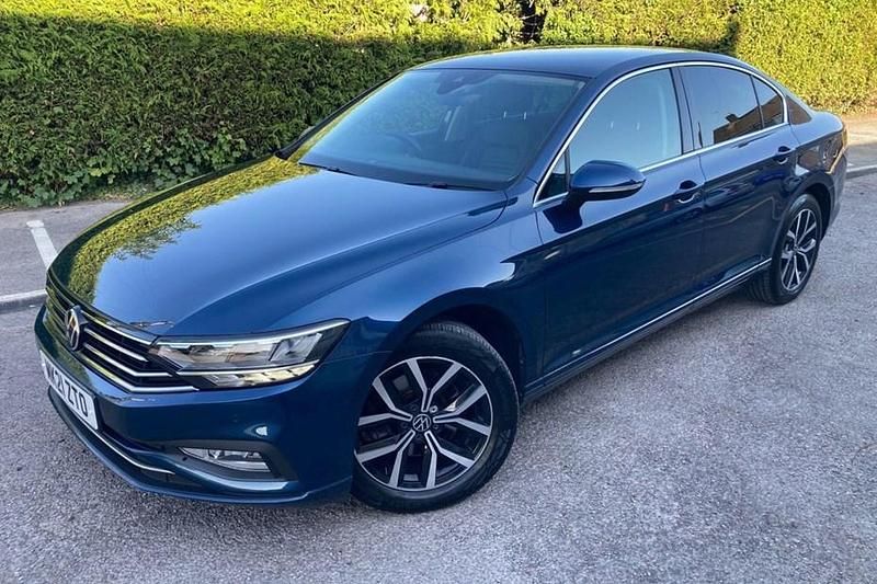 Blue Used 2021 VW Passat SEL Sedan | £11,995 (Good price) - Image 1/1