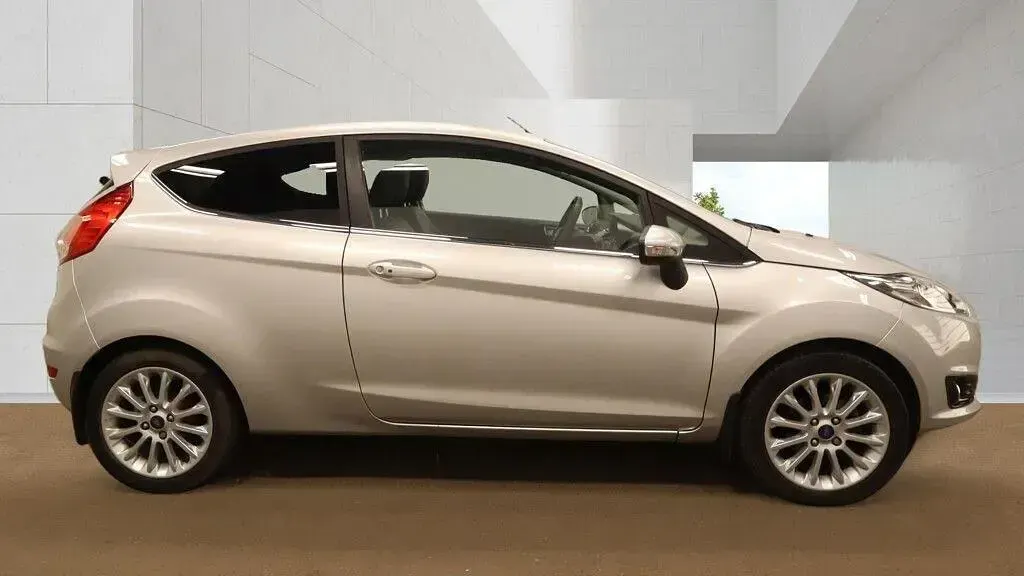 Used Ford Fiesta Titanium X 2013 Silver Hatchback