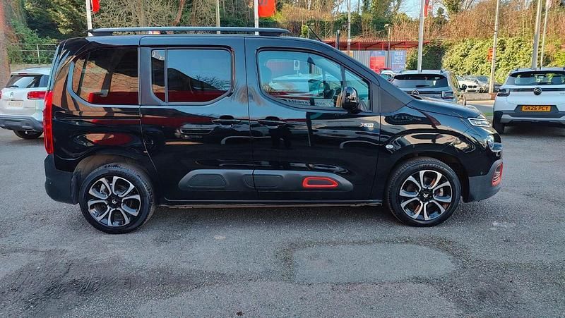 Used Citroën e-Berlingo XTR 98 kW (134 HP) 2023 Black MPV