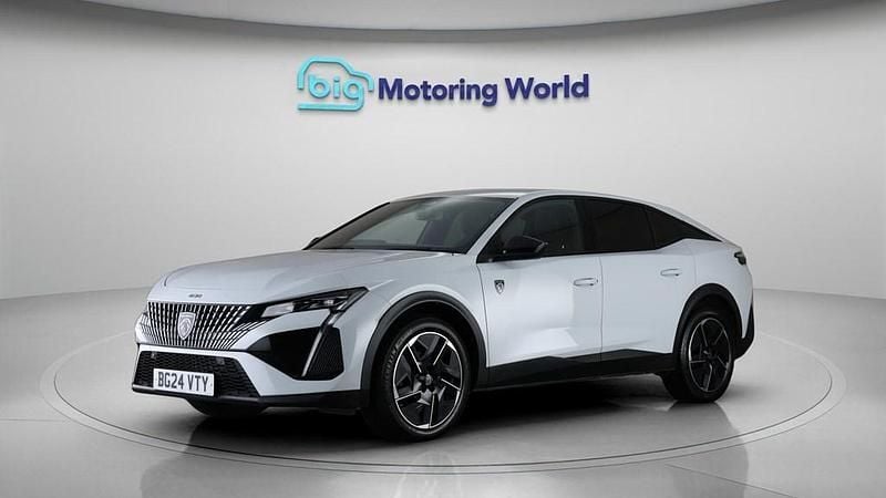 Used Peugeot 408 GT 130 HP (95 kW) 2024 White SUV