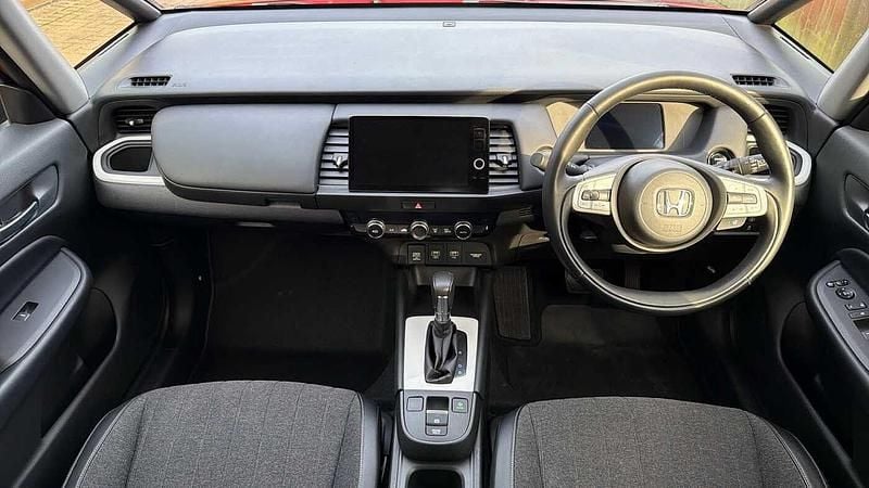 Used Honda Jazz Hybrid 109 HP (80 kW) 2020 Premium plus paint  crystal red Hatchback