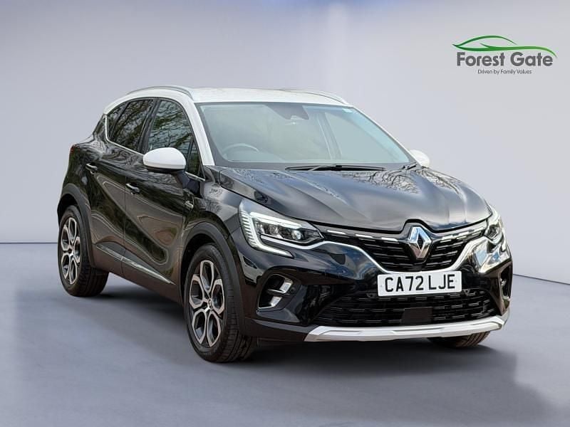 Used Renault Captur Techno 145 HP (106 kW) 2023 Black/white SUV