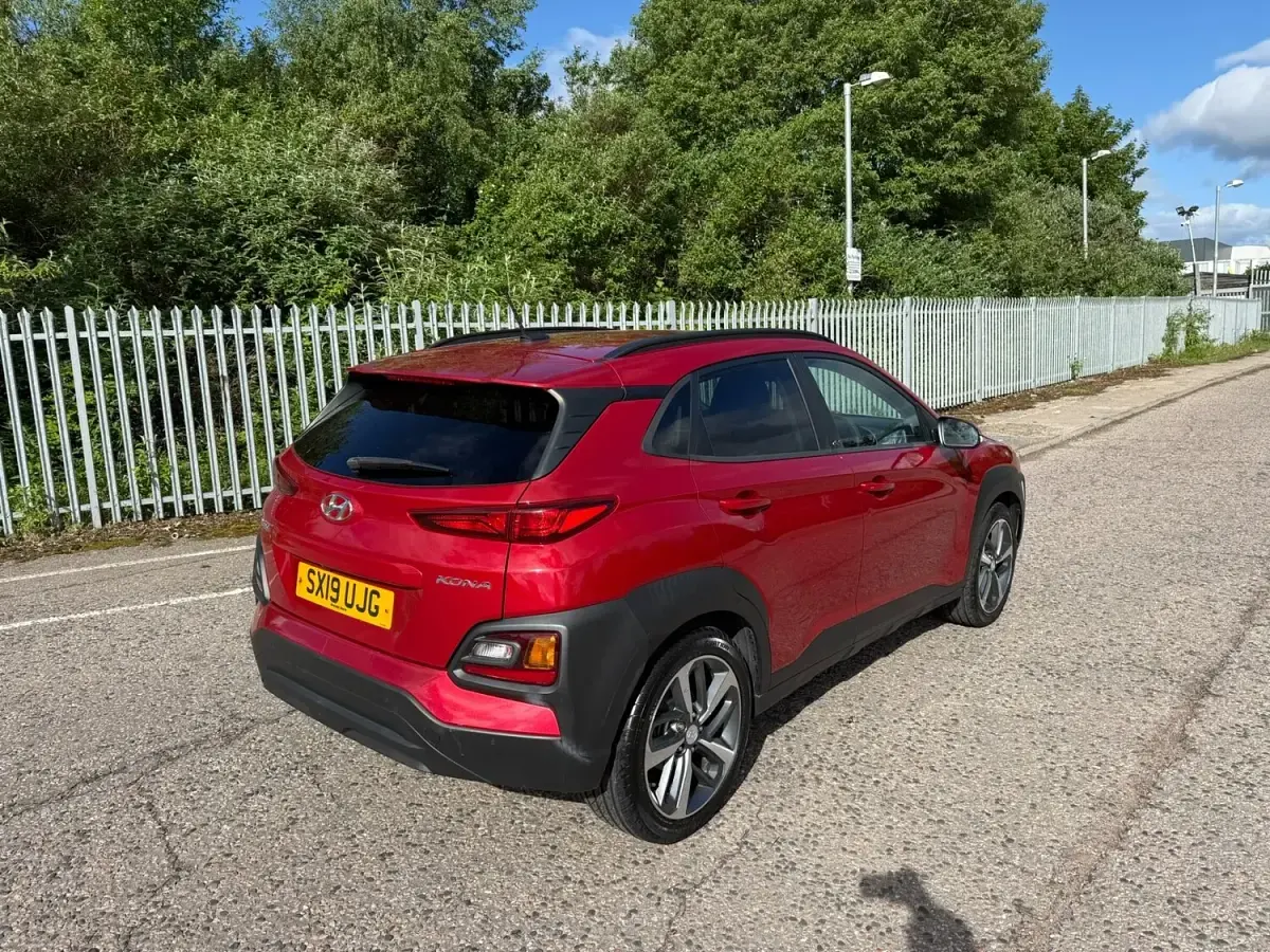 Used Hyundai Kona Edition 120 HP (88 kW) 2019 Red SUV
