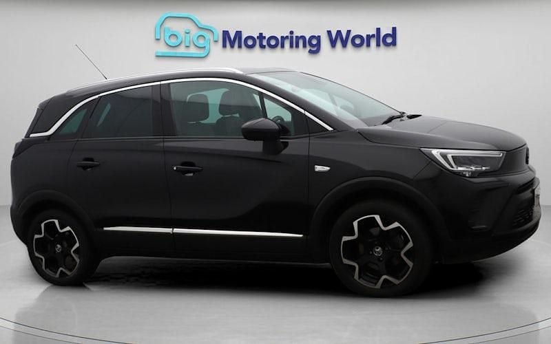Used 2024 Vauxhall Crossland Ultimate SUV | £12,083 (Good price) - Image 1/4