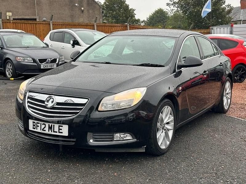 Used Vauxhall Insignia SRi 160 HP (117 kW) 2012 Black Hatchback