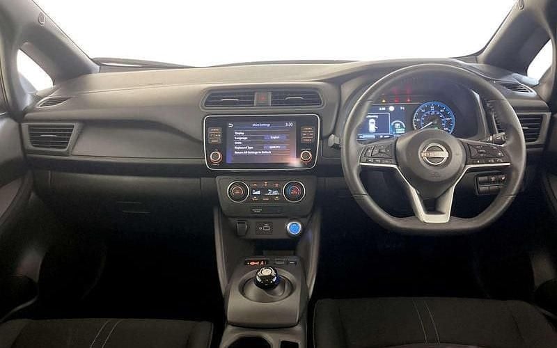 Used Nissan Leaf Acenta 110 kW (150 HP) 2025 Hatchback