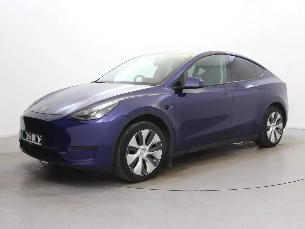 Used Tesla Model Y RWD 219 kW (299 HP) 2023 Blue SUV