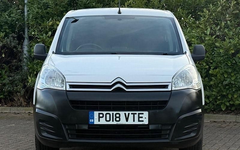 Used Citroën Berlingo 99 HP (72 kW) 2018 MPV