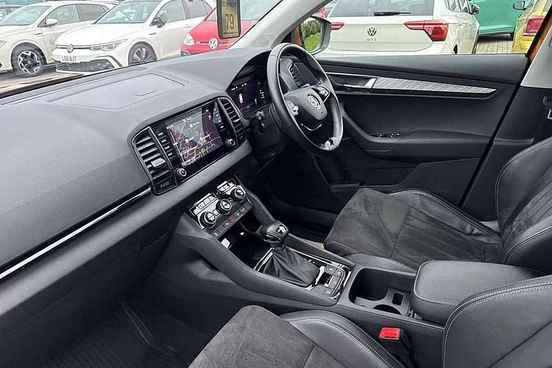 Used Skoda Karoq SE L 150 HP (110 kW) 2023 Phoenix orange metallic SUV