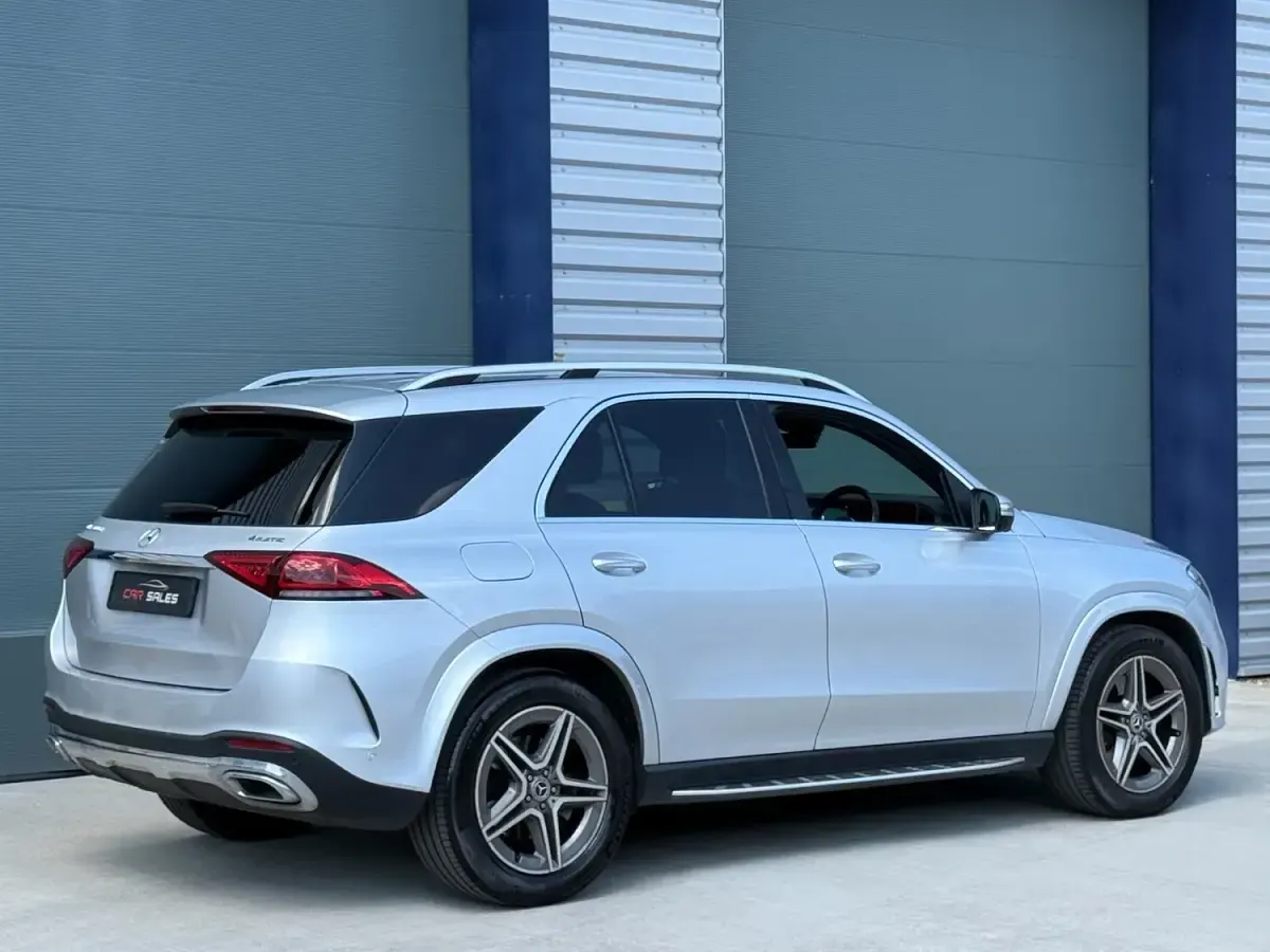 Used Mercedes GLE300 AMG Line Premium 245 HP (180 kW) 2019 Silver SUV