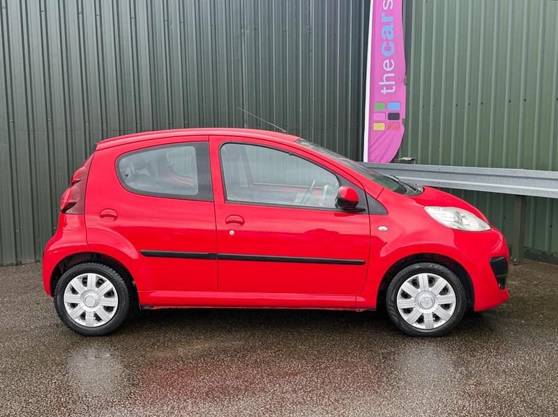 Used Peugeot 107 Active 2013 Red Hatchback