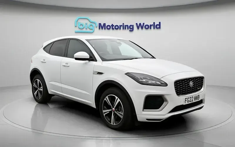 Used Jaguar E-Pace R-Dynamic 163 HP (119 kW) 2022 White SUV