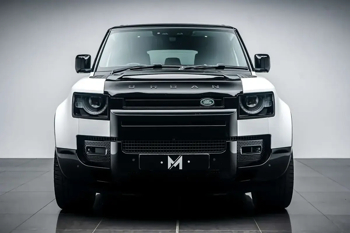 Używany Land Rover Defender SE 300 KM (220 kW) 2021 Biały SUV