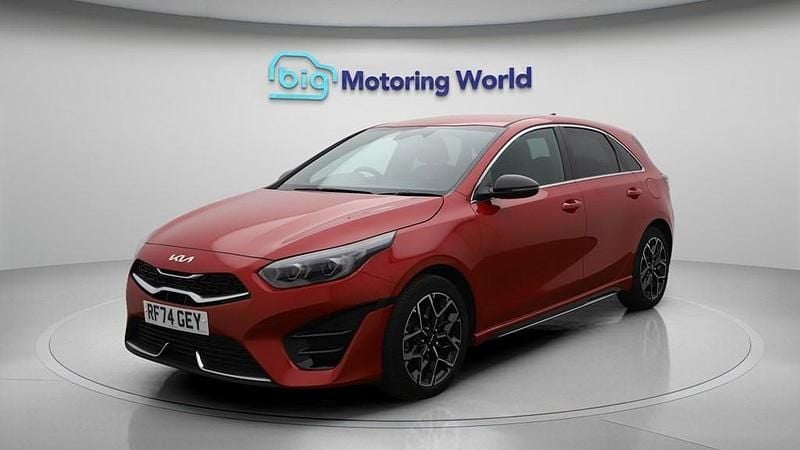Used Kia Ceed GT-Line 138 HP (101 kW) 2025 Red Hatchback